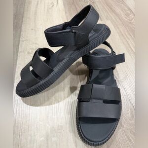 Sorel Ona Women’s Sandals Ave Ankle Strap Flat Sandals Size 9